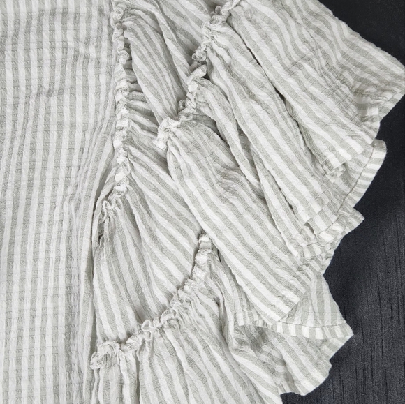 Chelsea & Theodore White/Gray Striped Cotton Ruffled SleeveTop Boho Sz XS - Picture 4 of 10